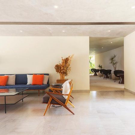 Luxury Condo For 4 With Access To Pool - A203 툴룸 외부 사진