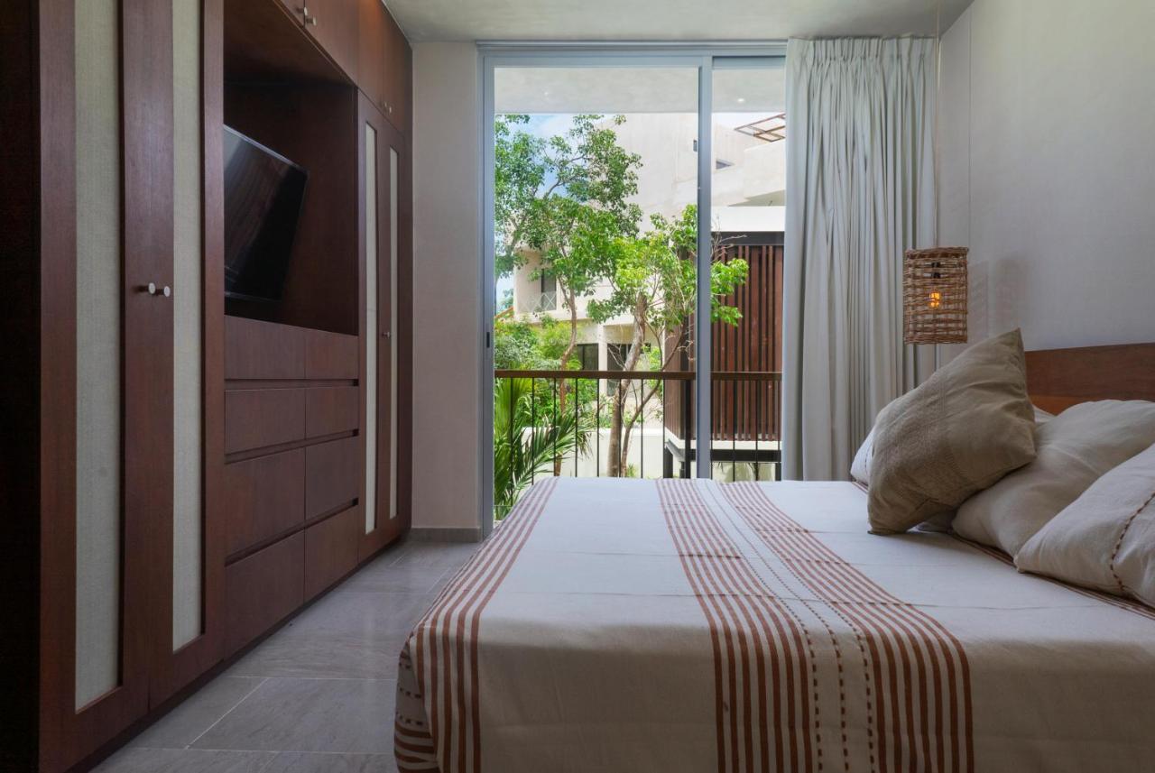 Luxury Condo For 4 With Access To Pool - A203 툴룸 외부 사진